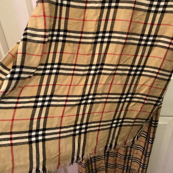 Burberry London Vintage Wool Nova Check Scarf - Picture 8 of 8